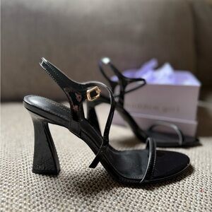 Steve Madden black Discco